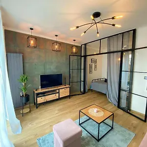  Apartament Luxury Near The Old Town Of Polska